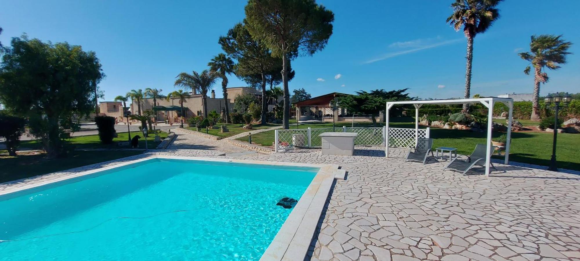 Masseria San Nicola B&B Torre Santa Susanna Exteriör bild