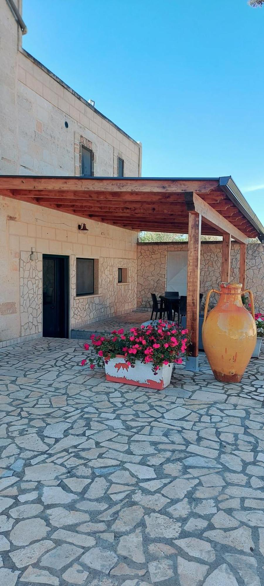 Masseria San Nicola B&B Torre Santa Susanna Exteriör bild