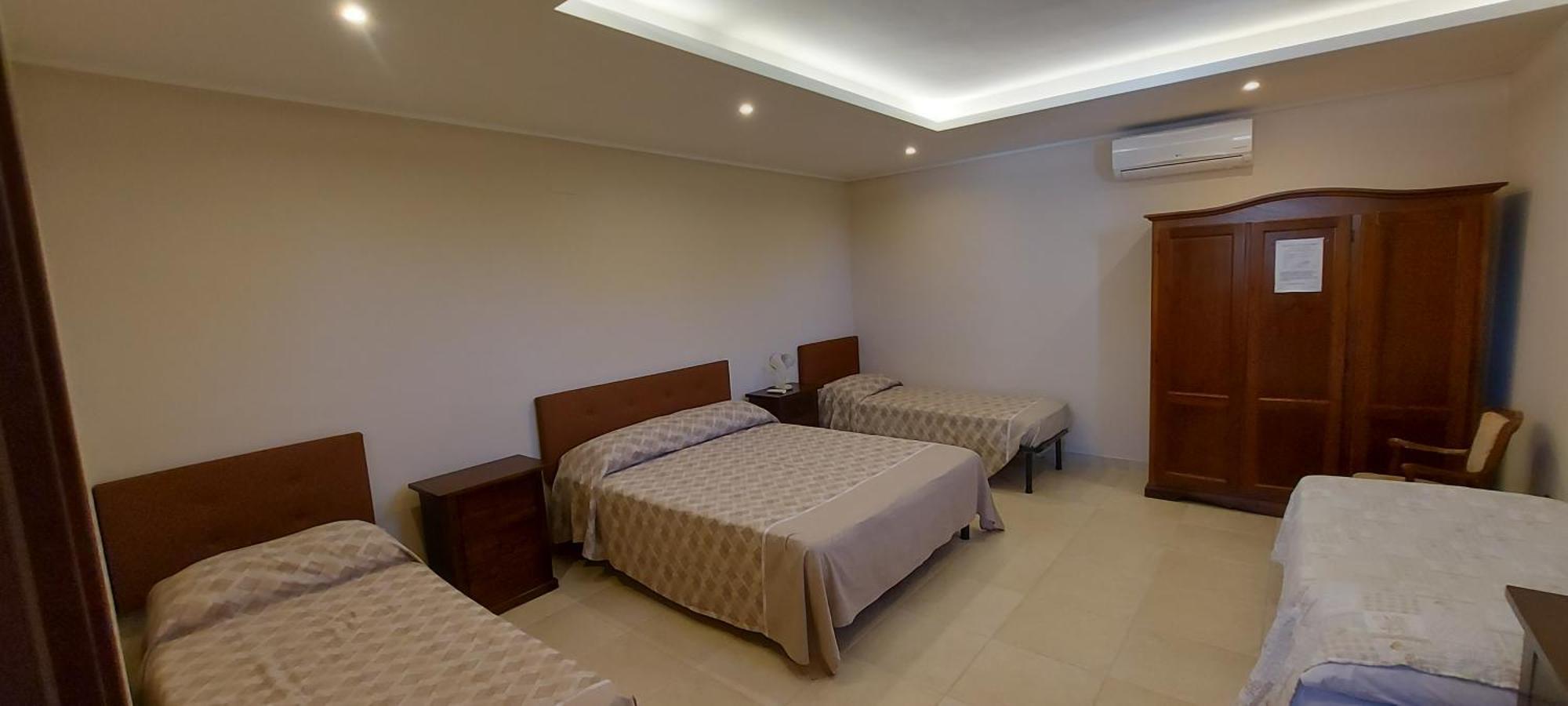 Masseria San Nicola B&B Torre Santa Susanna Rum bild